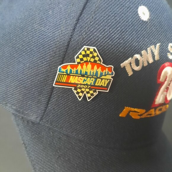 Vintage Nascar Racing Hat Tony Stewart #20 with Collectors Pin from 2007 NHRA - Picture 2 of 8